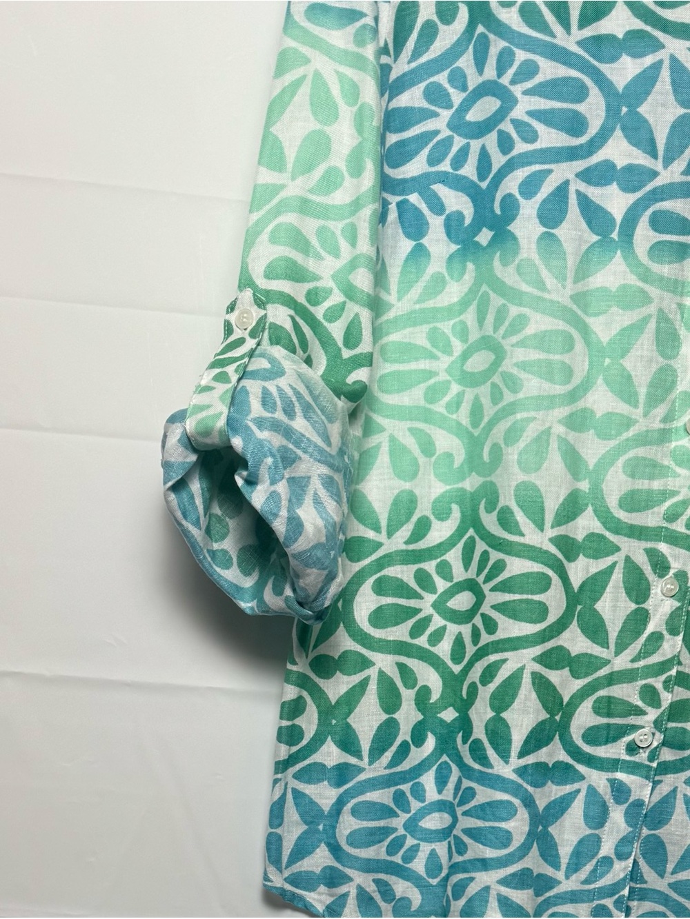 Charter Club Women’s Green and Blue Button-Down Linen Shirt, Large. NWOT - Picture 7 of 8